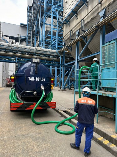 Hút bể phốt tại Cao Xanh, tỉnh Quảng Ninh