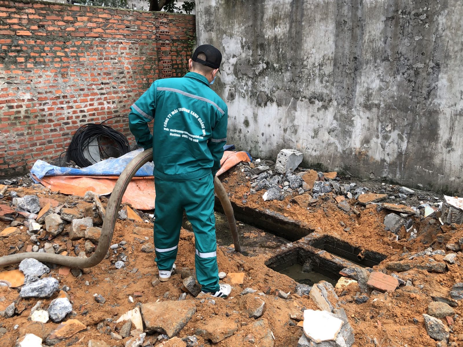 ẢNH HÚT PHỐT THỰC TẾ CỦA MÔI TRƯỜNG ĐÔ THỊ QUẢNG NINH