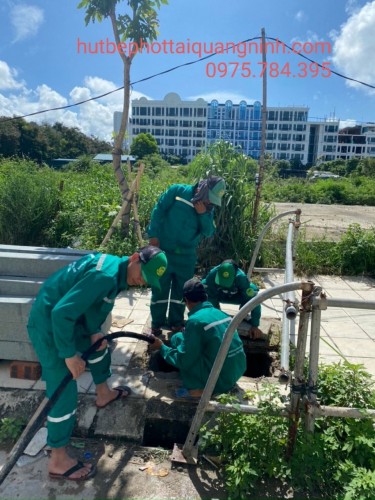 HÚT BỂ PHỐT GIÁ RẺ TẠI PHƯỜNG HÀ TU, HẠ LONG LIÊN HỆ: 0975.784.395