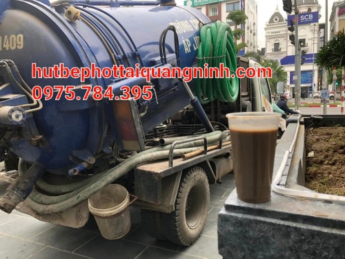 HÚT BÙN VI SINH GIÁ RẺ NHẤT THỊ TRƯỜNG CẨM PHẢ LIÊN HỆ: 0975.784.395